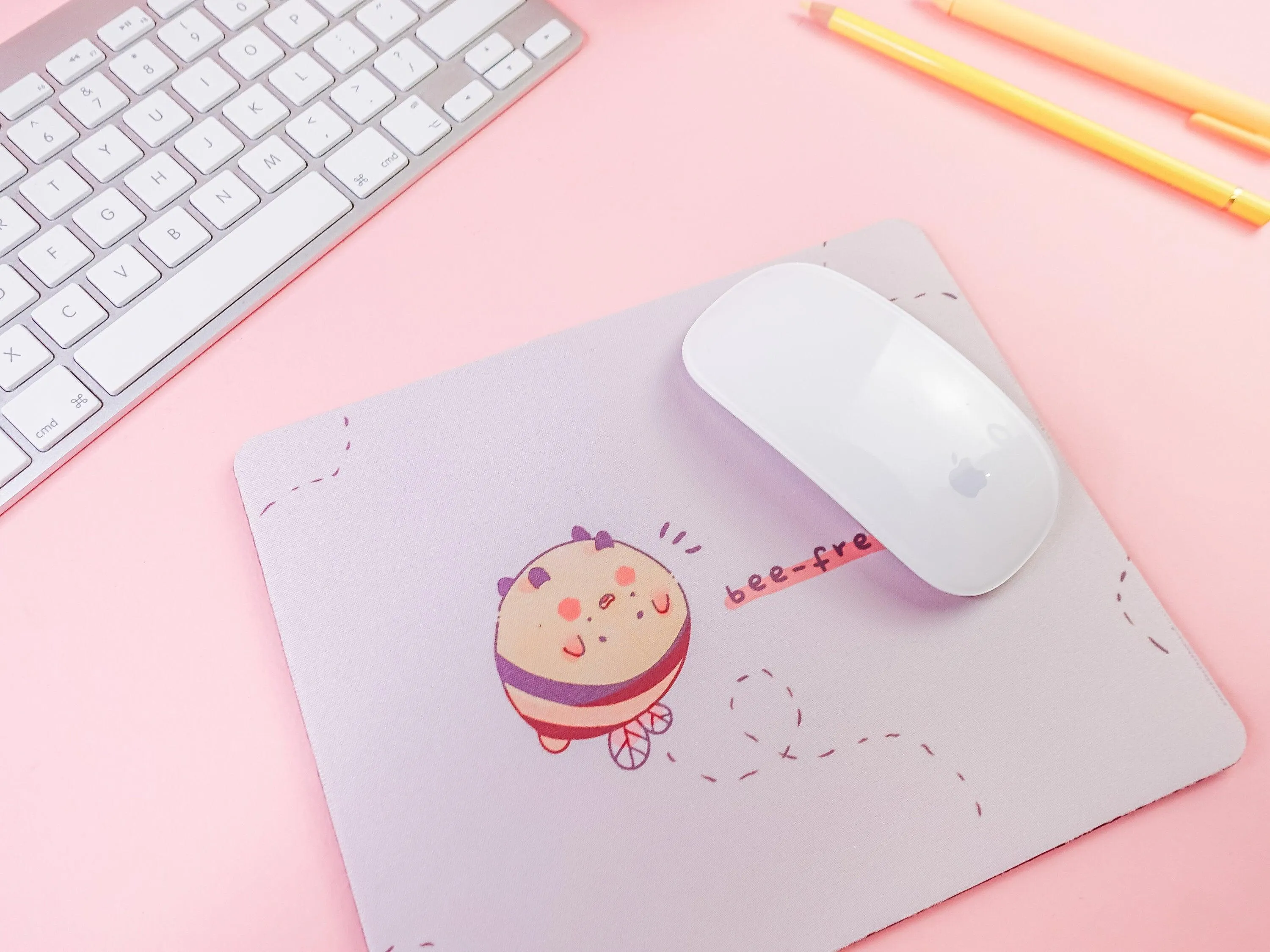 Bumblebutt "Bee-Free" Mouse Mat | Kawaii Bumblebee Desk Pad | Cute Gaming Mouse Mat