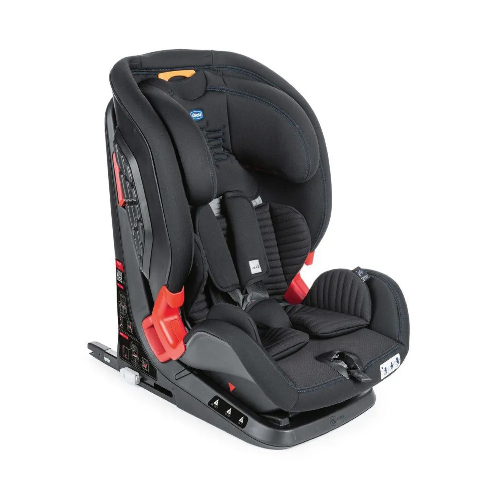 Chicco Akita Fix High-Quality, Secure, and Comfortable Car Seat for Children