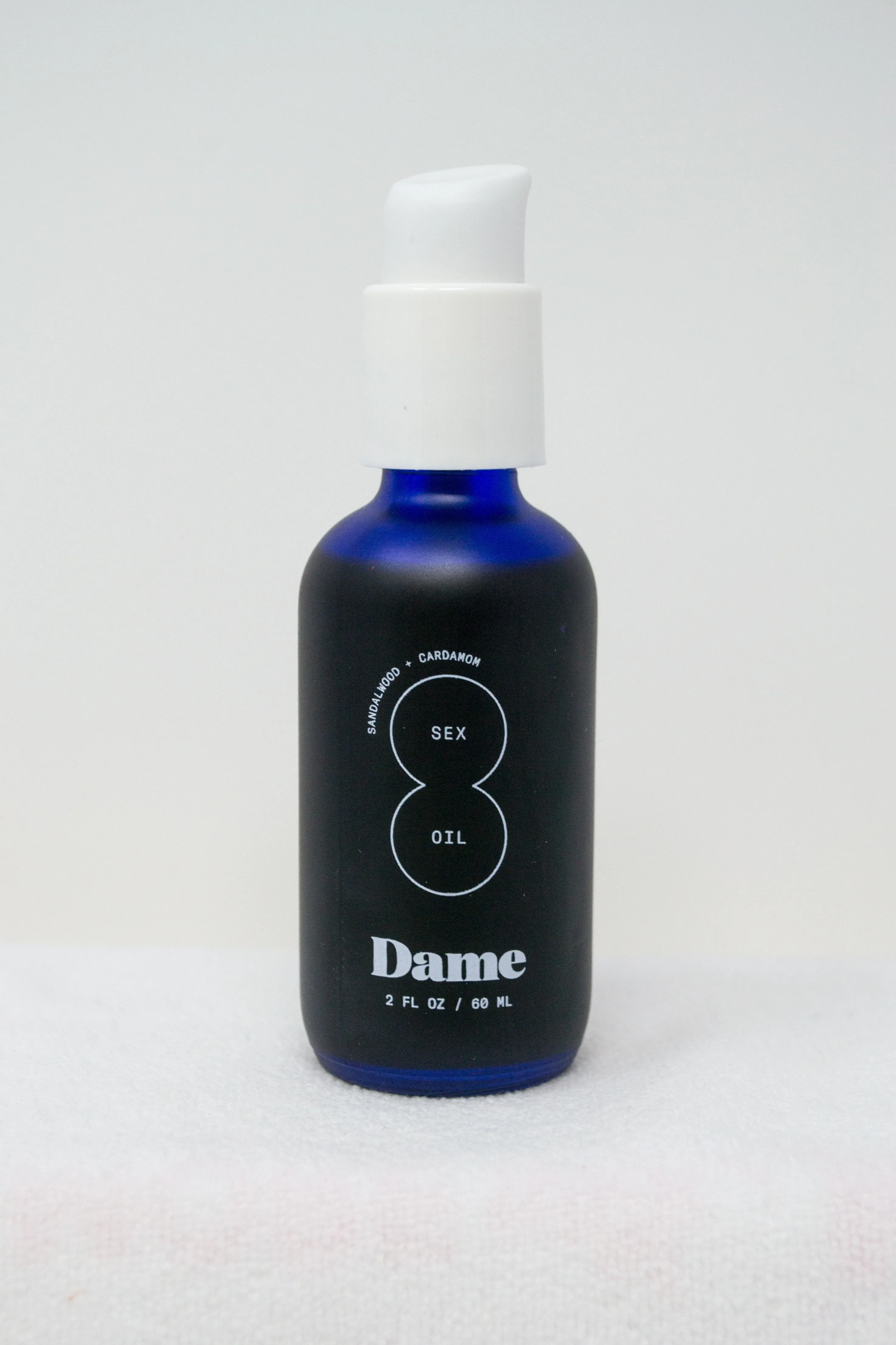 Heres an optimized title for the e-commerce product:

Intimate Enhancement: Luxurious Dame Sex Oil for Ultimate Sensual Experience