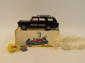 Dinky 281 Pathe News Camera Car, 99.9% Mint/Boxed! Super and rare model !