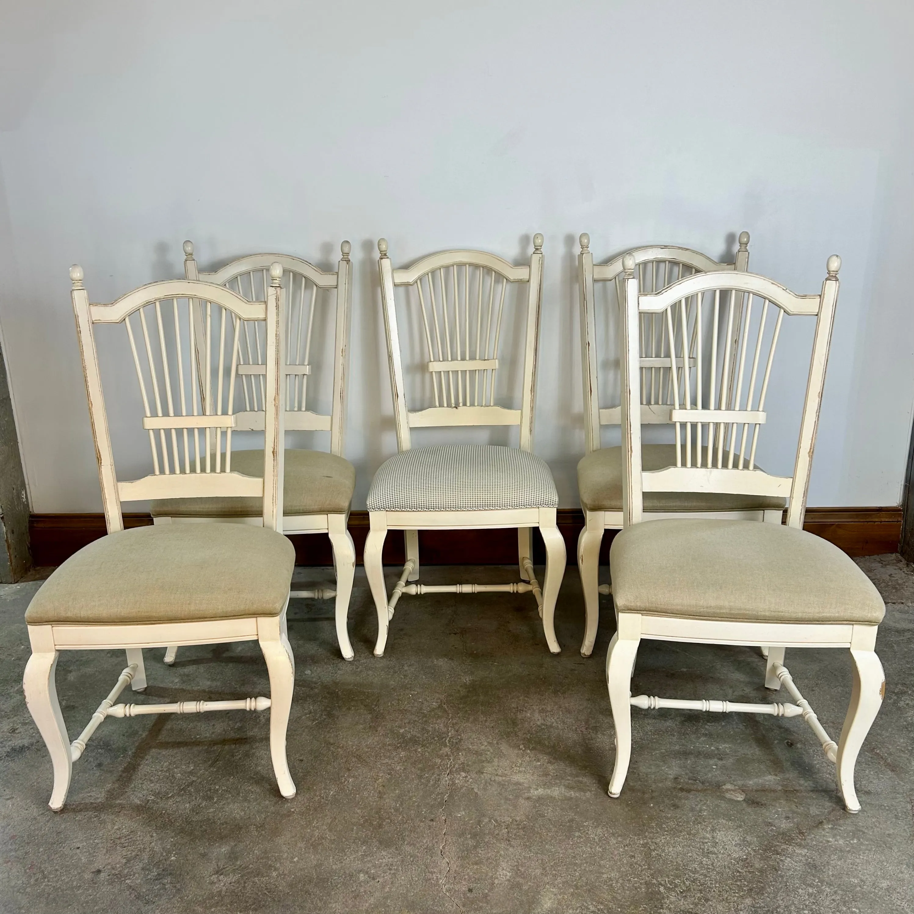 Thomasville Dining Chairs with Spindle Back, Upholstered Seats, Set of Five